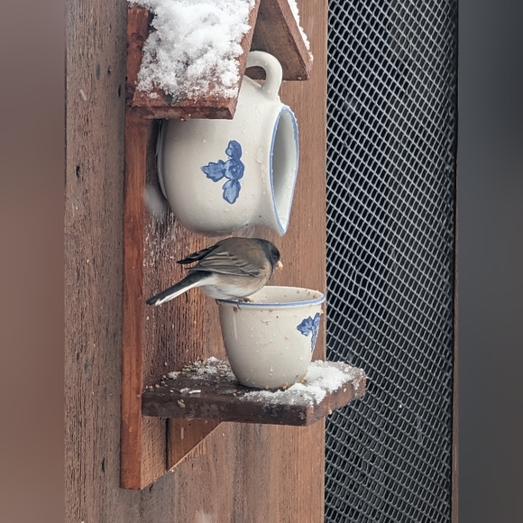 Handcrafted Rustic Wooden Bird Feeder Somewhere Over The Rainbow - Picture 15 of 16